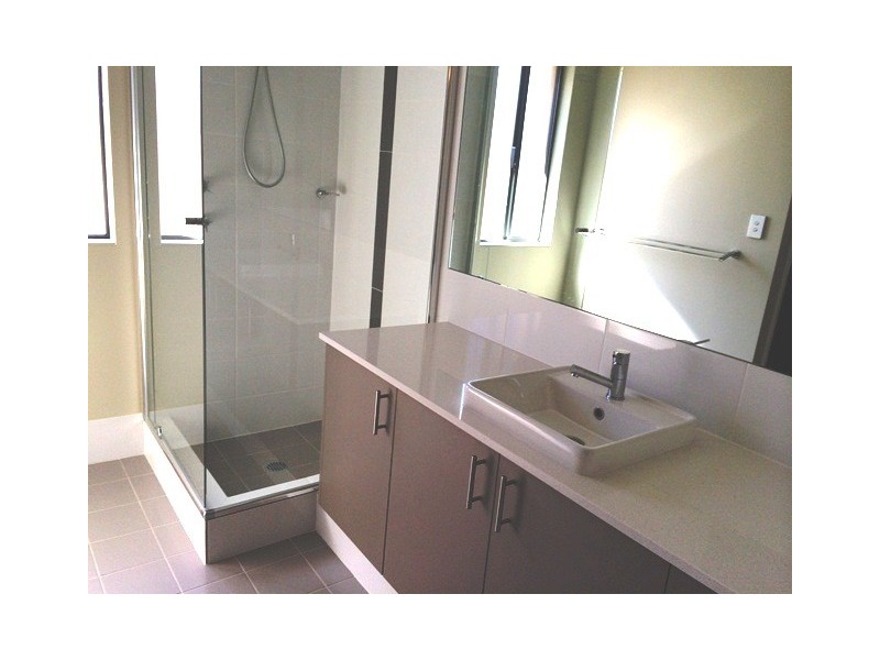 11 Trusty Way, Piara Waters WA 6112