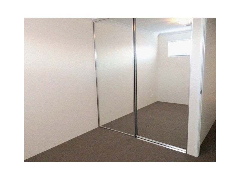 18 Mirima Way, Wandi WA 6167