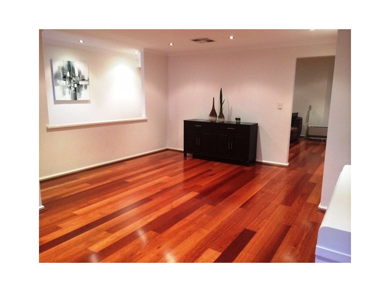 4 Oxburgh Link, Success WA 6164