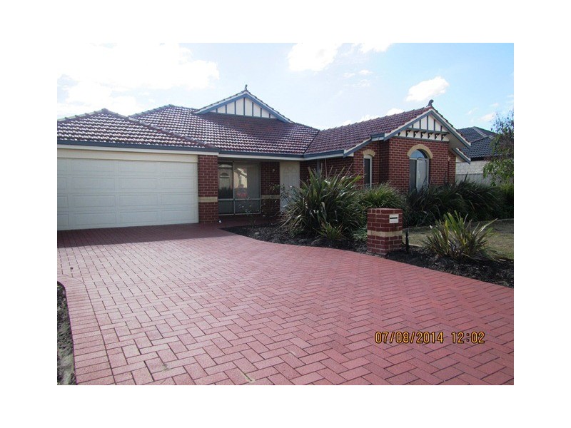 30 Leichhardt Crossing, Hammond Park WA 6164