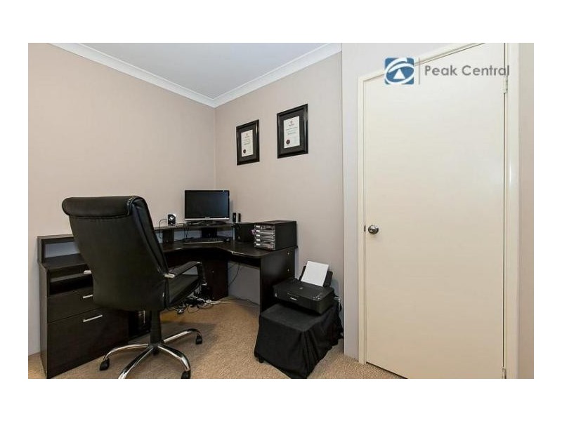 31 Windchime Tce, Atwell WA 6164