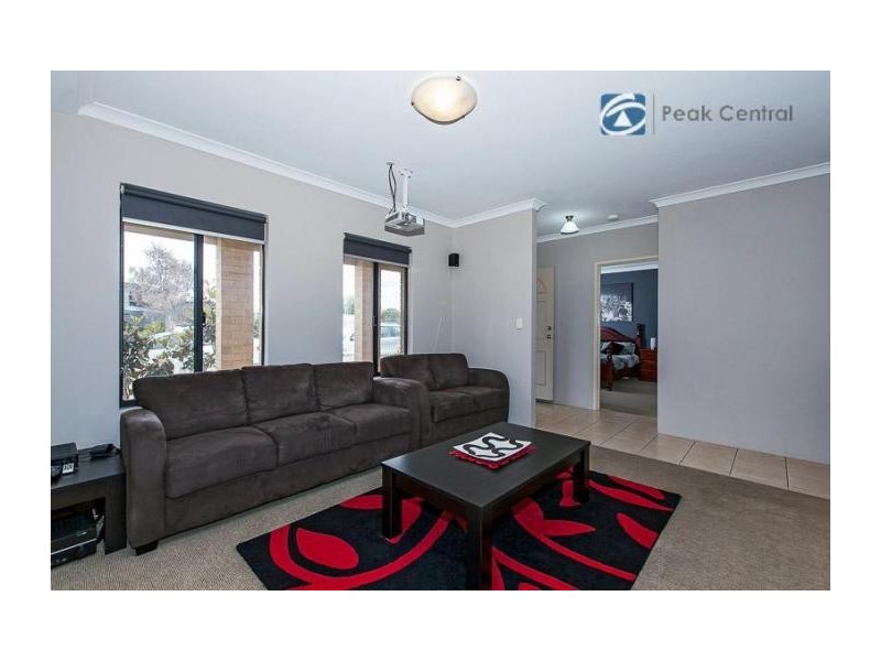 31 Windchime Tce, Atwell WA 6164