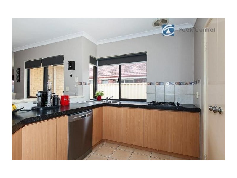 31 Windchime Tce, Atwell WA 6164