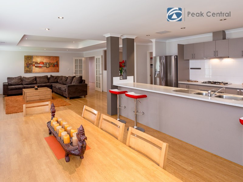 7 Cape Le Grand Ave, Aubin Grove WA 6164