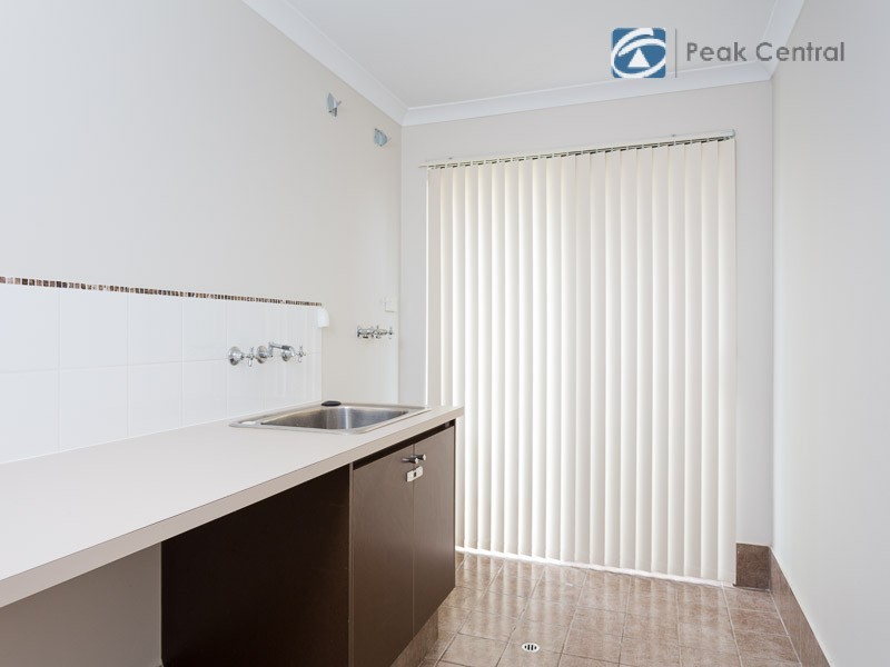 7 Cape Le Grand Ave, Aubin Grove WA 6164