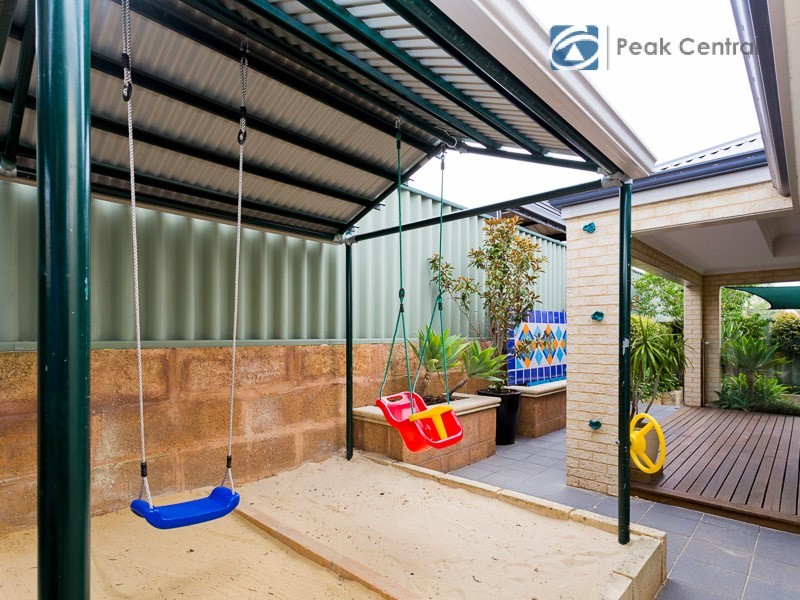 7 Cape Le Grand Ave, Aubin Grove WA 6164