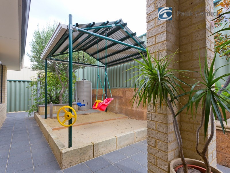 7 Cape Le Grand Ave, Aubin Grove WA 6164