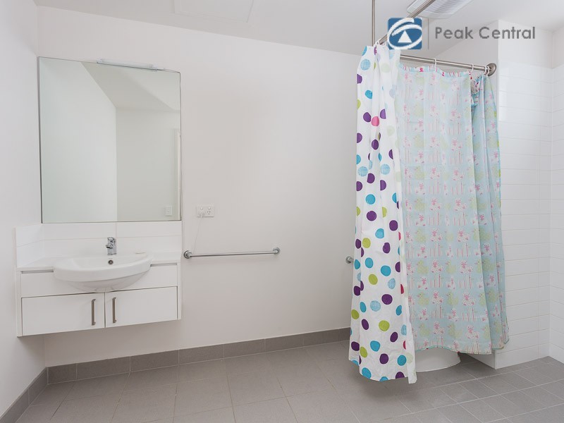 32/20 Signal Tce, Cockburn Central WA 6164