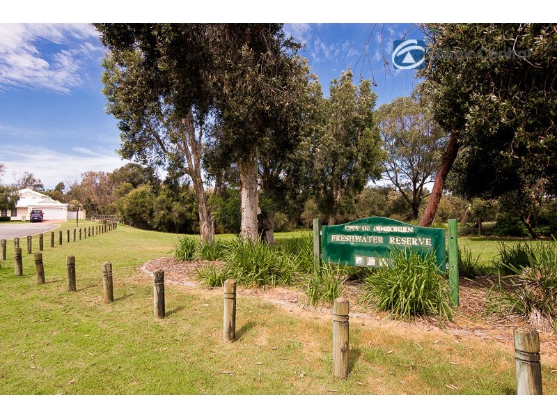 9 St Claire Gardens, Atwell WA 6164