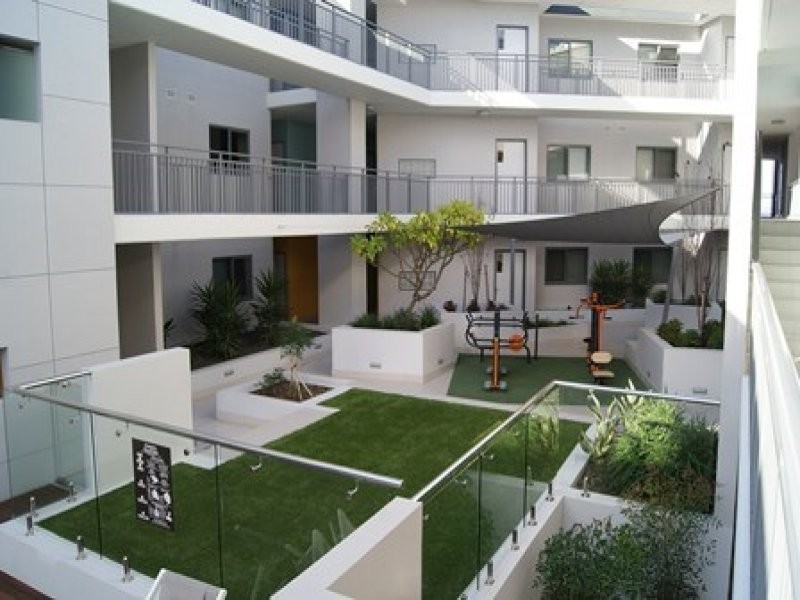 33 /23 Junction Blvd, Cockburn Central WA 6164