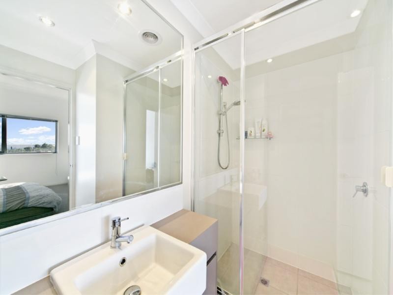 33 /23 Junction Blvd, Cockburn Central WA 6164