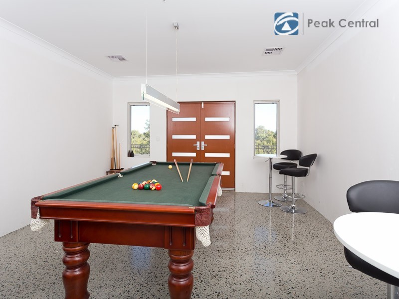 3 Sheffield Bend, Success WA 6164