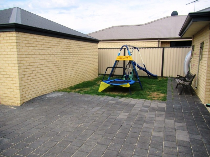 36 Durango Turn, Aubin Grove WA 6164