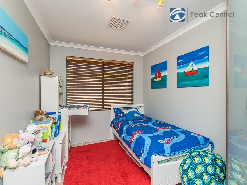 11 Monarch Gate, Success WA 6164