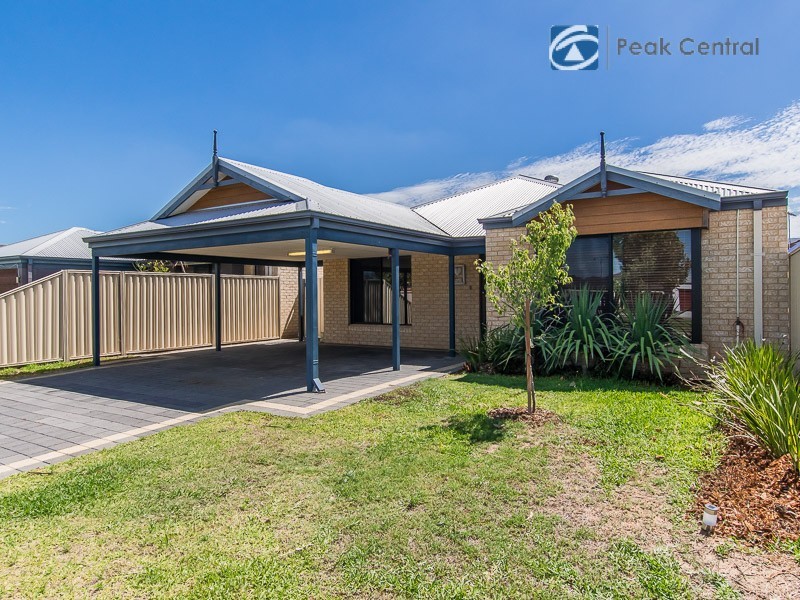 11 Monarch Gate, Success WA 6164