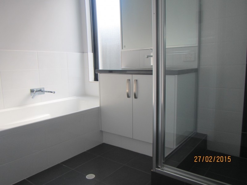 2/9 Poso Place, Atwell WA 6164