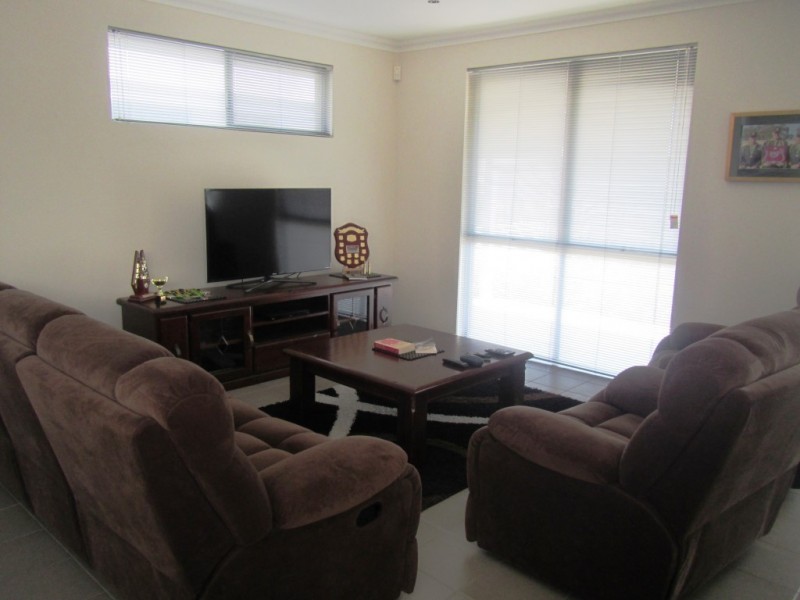 3 Justice Link, Atwell WA 6164