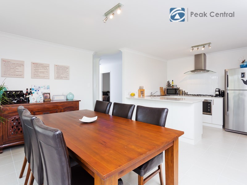 30 Covington Loop, Success WA 6164