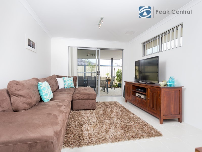 30 Covington Loop, Success WA 6164