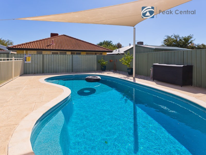 6 Quong Place, Atwell WA 6164