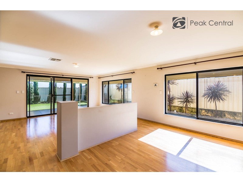 7 Storey Place, Yangebup WA 6164