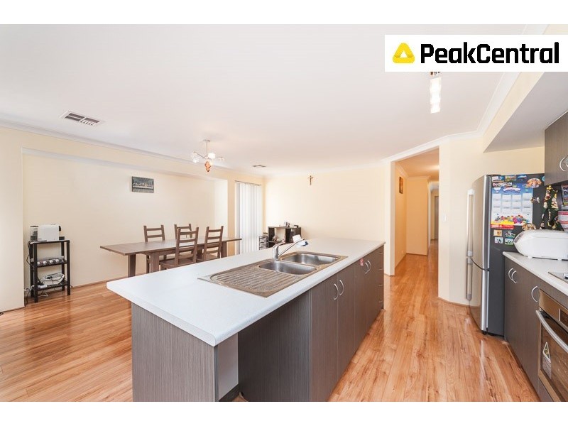 50 Gaebler Road, Hammond Park WA 6164