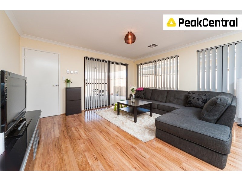 50 Gaebler Road, Hammond Park WA 6164