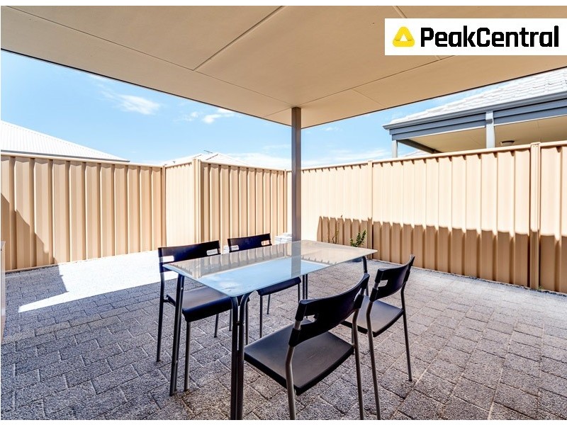 50 Gaebler Road, Hammond Park WA 6164