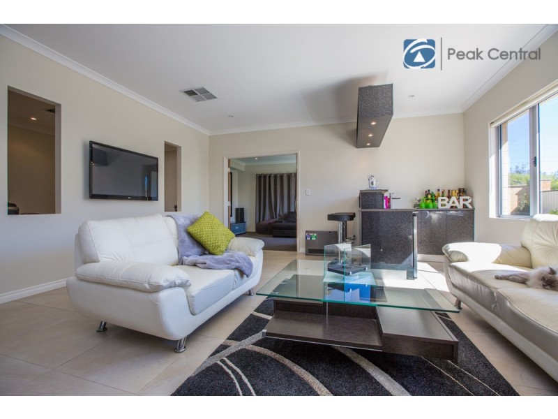 52 Durango Turn, Aubin Grove WA 6164