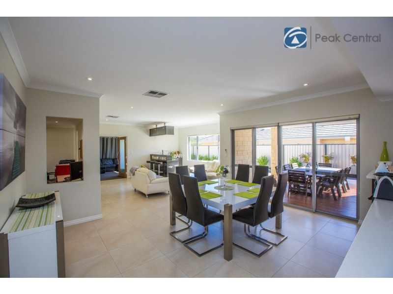 52 Durango Turn, Aubin Grove WA 6164