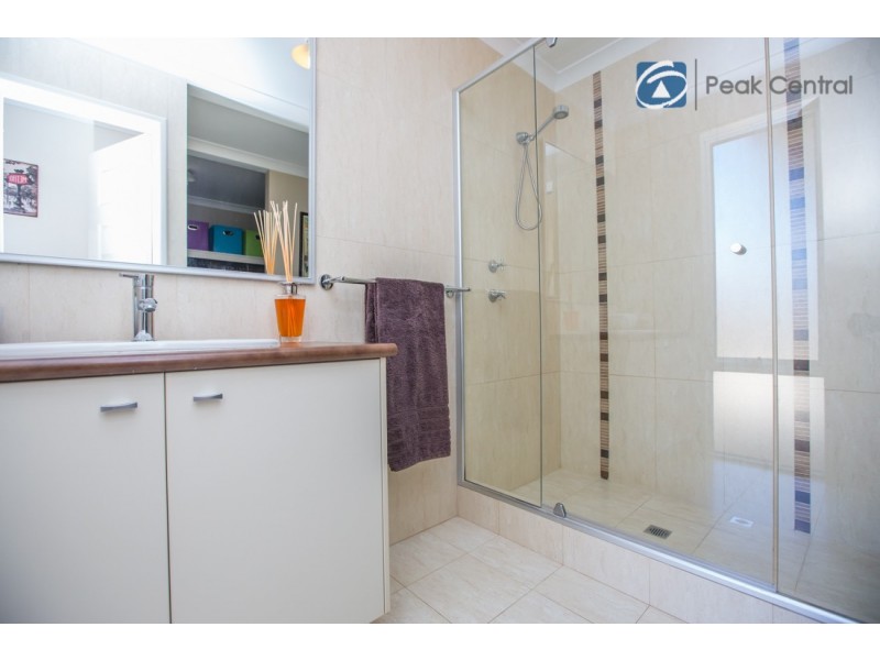 20 Serotina Lane, Aubin Grove WA 6164