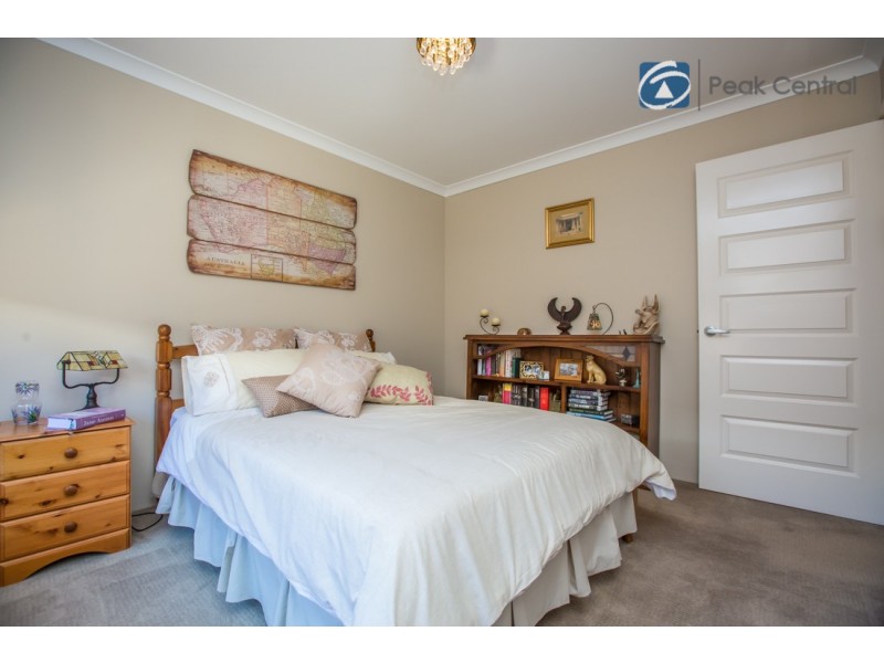 20 Serotina Lane, Aubin Grove WA 6164