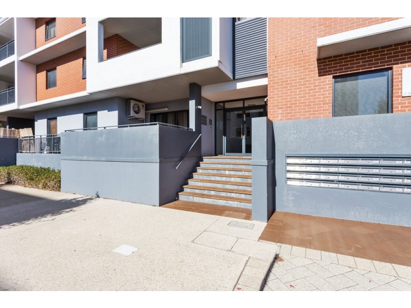 38/2 Stockton Bend, Cockburn Central WA 6164