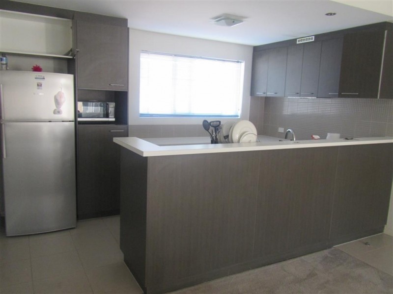 38/2 Stockton Bend, Cockburn Central WA 6164