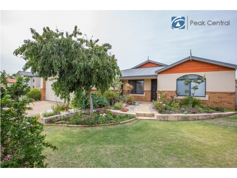 17 Lorne Ave, Hammond Park WA 6164