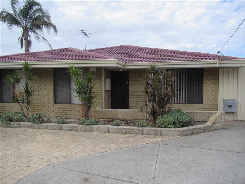 6 Corringle Grove, South Lake WA 6164
