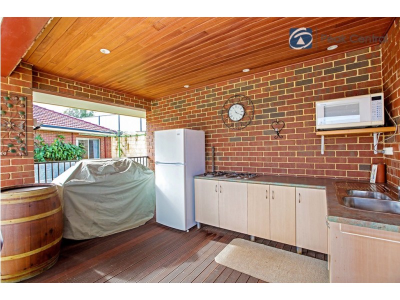 33 Armand Drive, Aubin Grove WA 6164