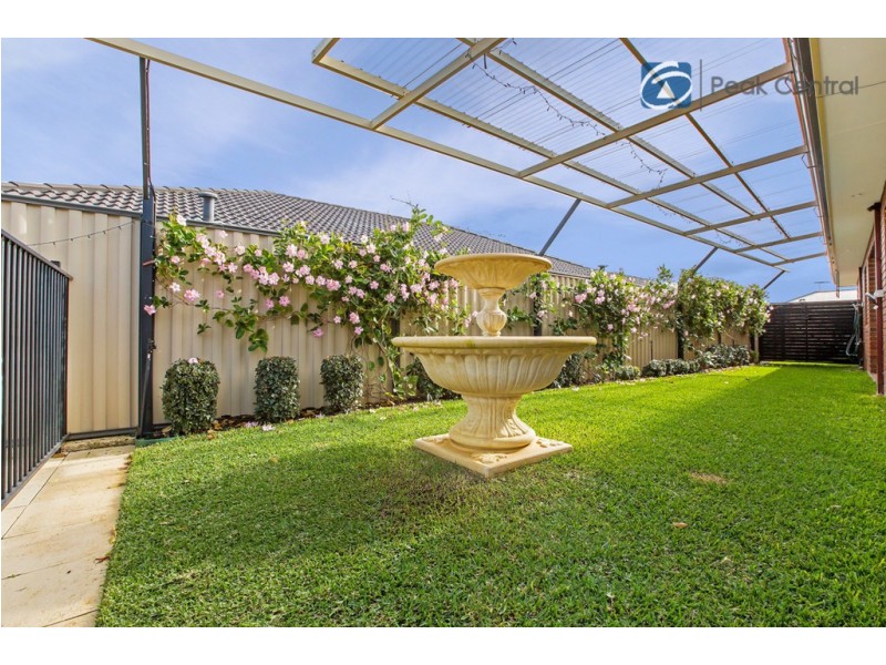 33 Armand Drive, Aubin Grove WA 6164