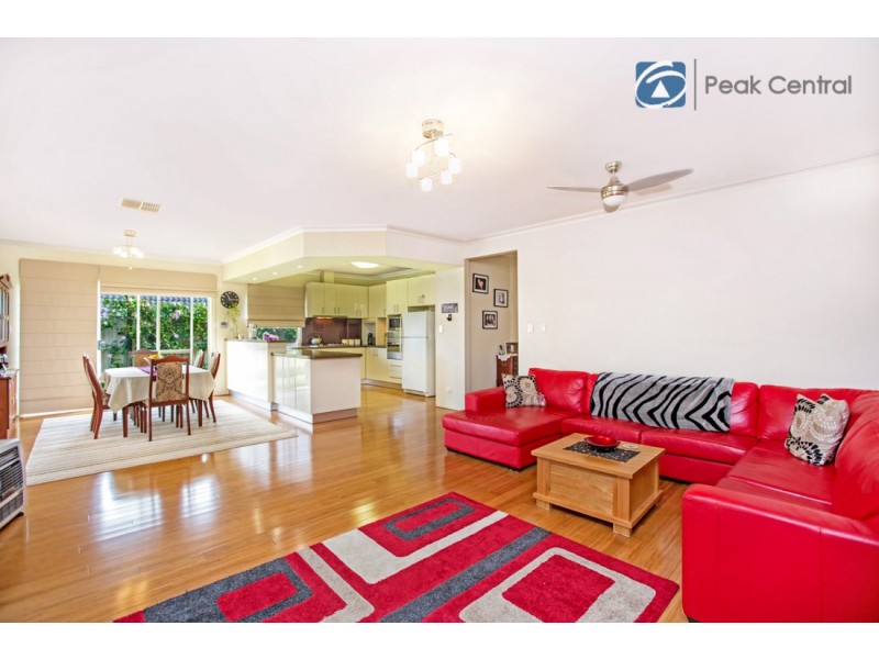 33 Armand Drive, Aubin Grove WA 6164