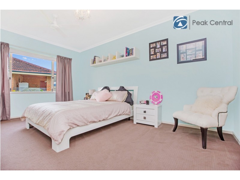33 Armand Drive, Aubin Grove WA 6164