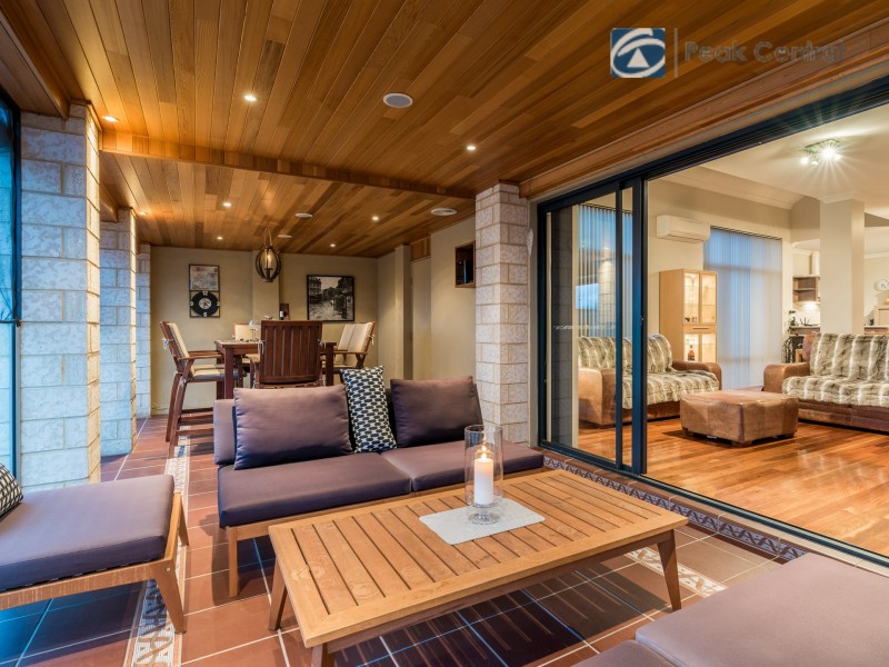 12 Wakehurst Loop, Success WA 6164