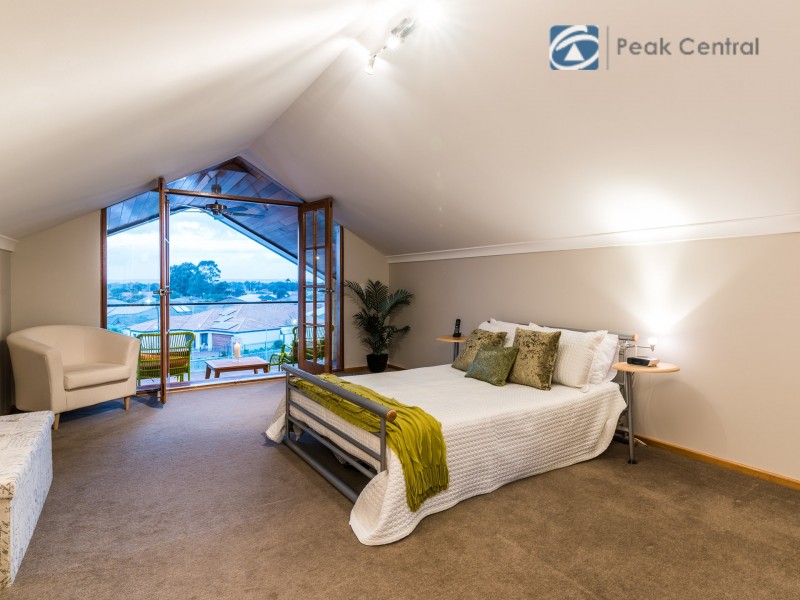 12 Wakehurst Loop, Success WA 6164