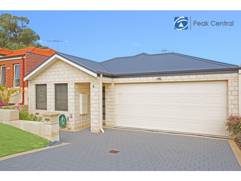 8 Magnet Close, Munster WA 6166