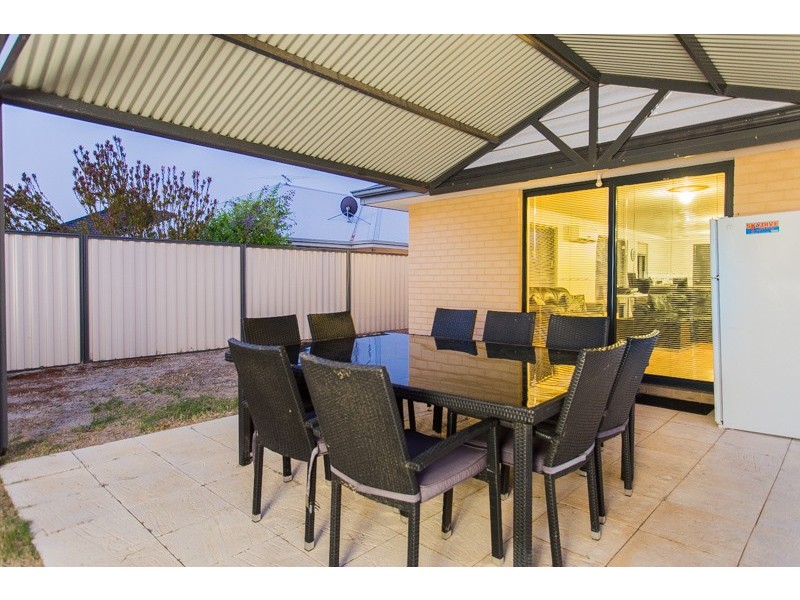 31 Kesiya Turn, Aubin Grove WA 6164