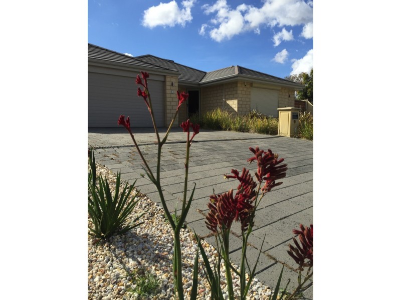 2 Jacksonia Promenade, Success WA 6164