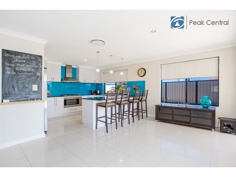 418 Wentworth Parade, Success WA 6164