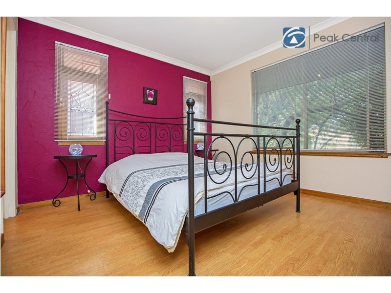 5 Folland Parade, Atwell WA 6164