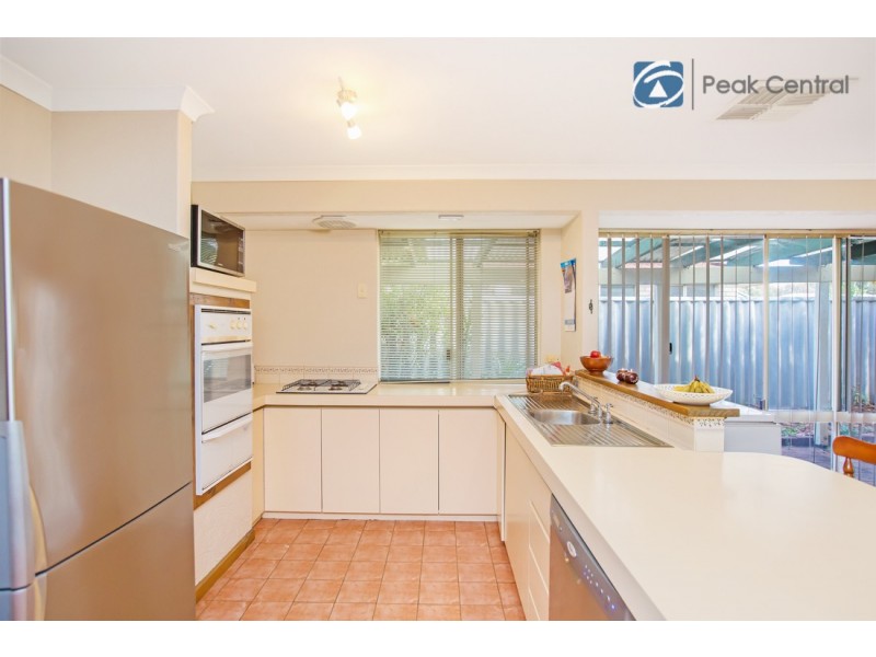 5 Folland Parade, Atwell WA 6164