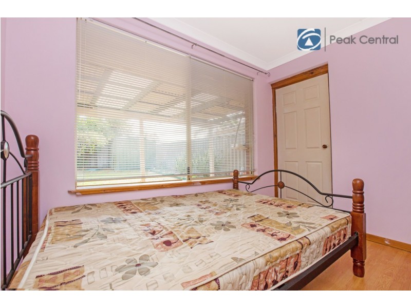 5 Folland Parade, Atwell WA 6164