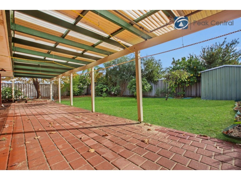 5 Folland Parade, Atwell WA 6164